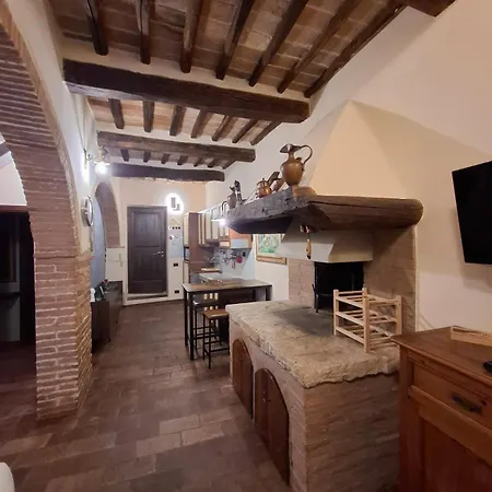 شقة Il Pacchiarotto - Inside The Medieval Walls & Wi-fi *