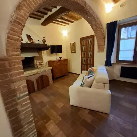 شقة Il Pacchiarotto - Inside The Medieval Walls & Wi-fi