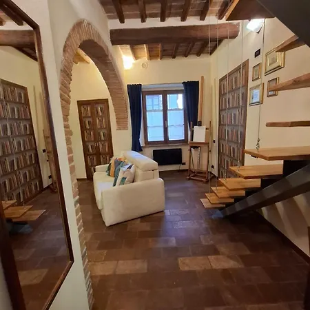 Il Pacchiarotto - Inside The Medieval Walls & Wi-fi شقة *